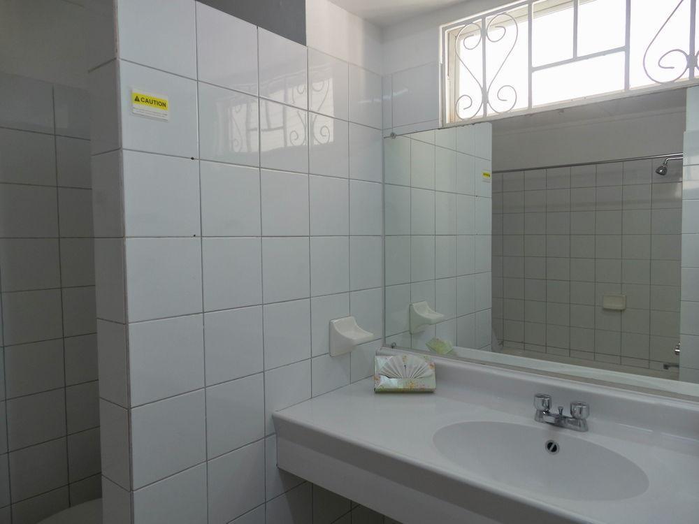 St. George's Flamboyant Hotel & Villas מראה חיצוני תמונה